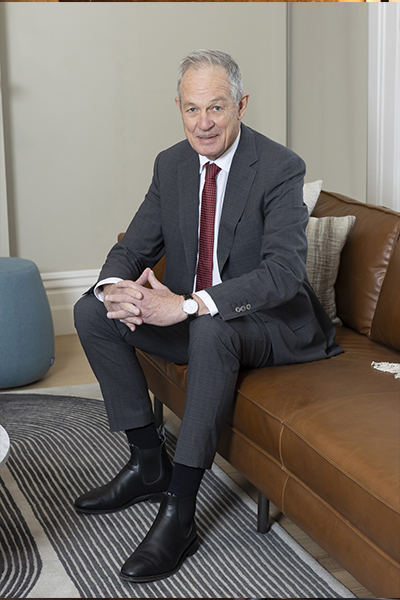 Portrait of Dr Stephen Brown